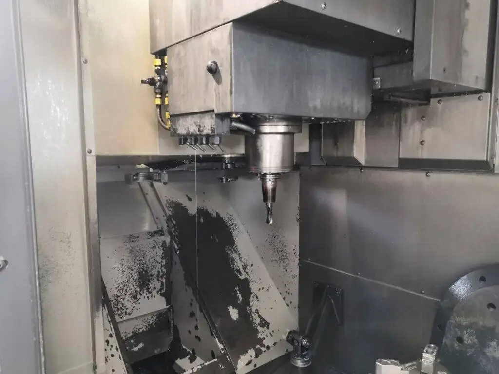 5 Axis milling UMC 750 4