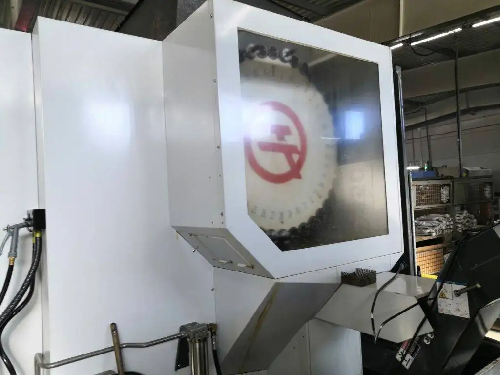 5 Axis milling UMC 750 9