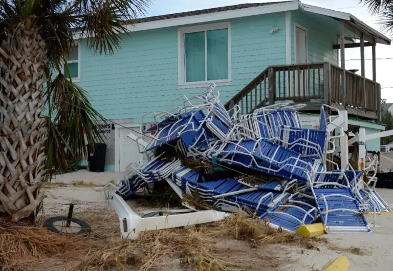 Florida island starts long clean-up after Hurricane Helene